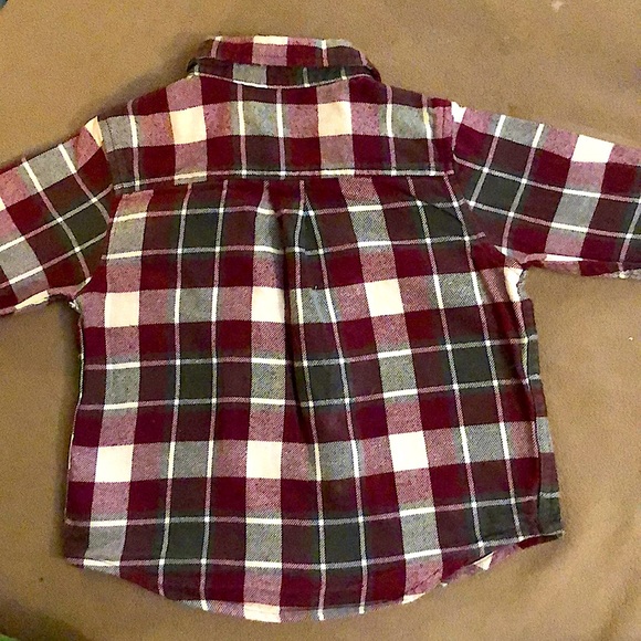 Button down shirt - Picture 2 of 3